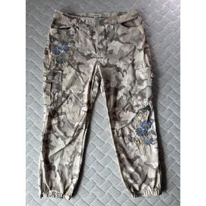 Sundance Pants‎ Womens 12 Beige Camo Cargo Jogger Embroidered Floral Ankle Zip
